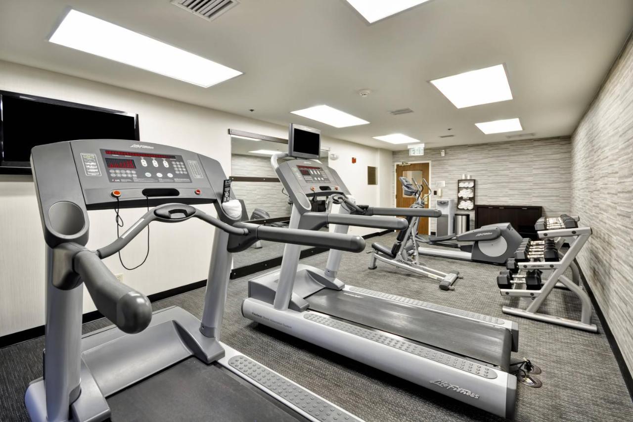 Courtyard By Marriott Jacksonville Airport/ Northeast Extérieur photo