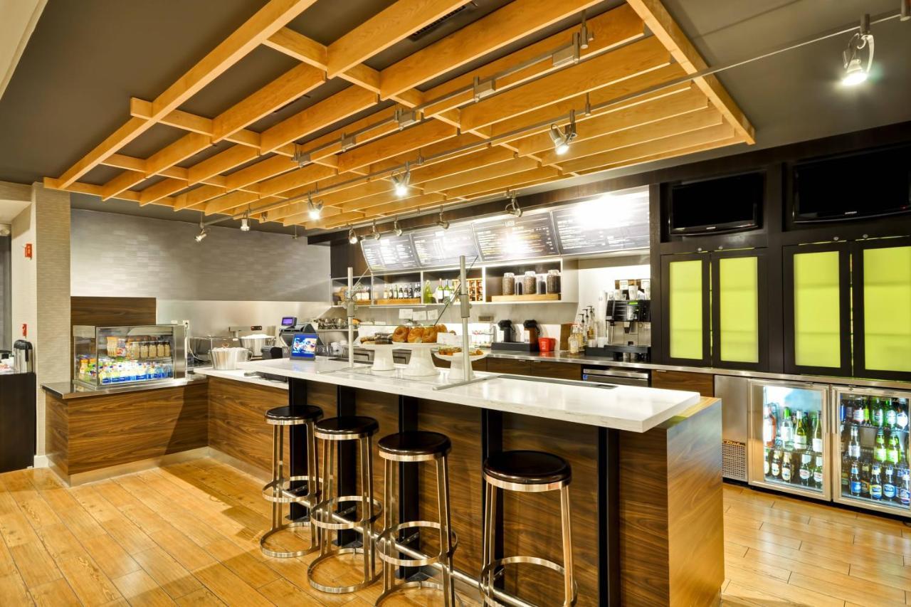 Courtyard By Marriott Jacksonville Airport/ Northeast Extérieur photo