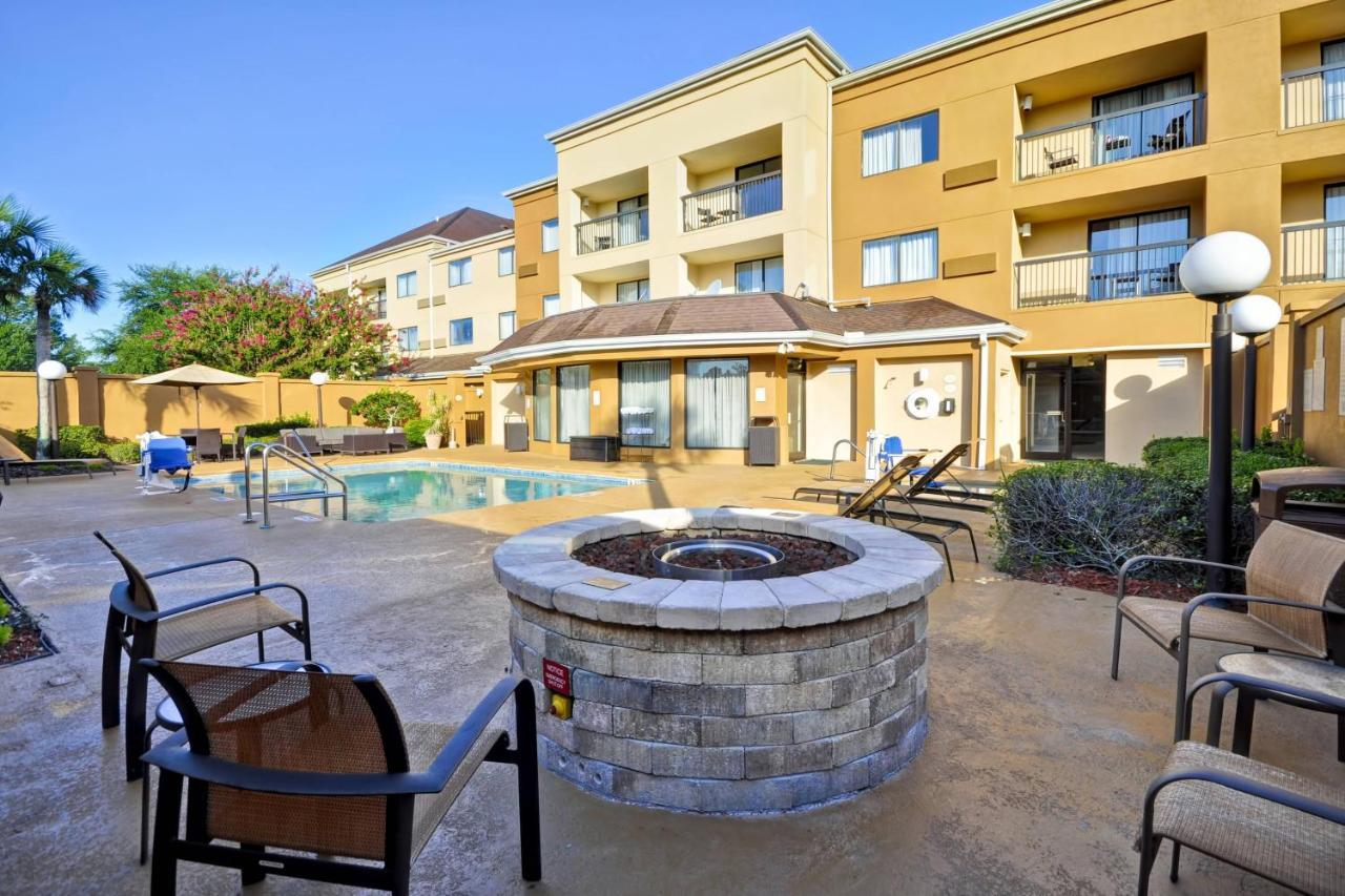 Courtyard By Marriott Jacksonville Airport/ Northeast Extérieur photo