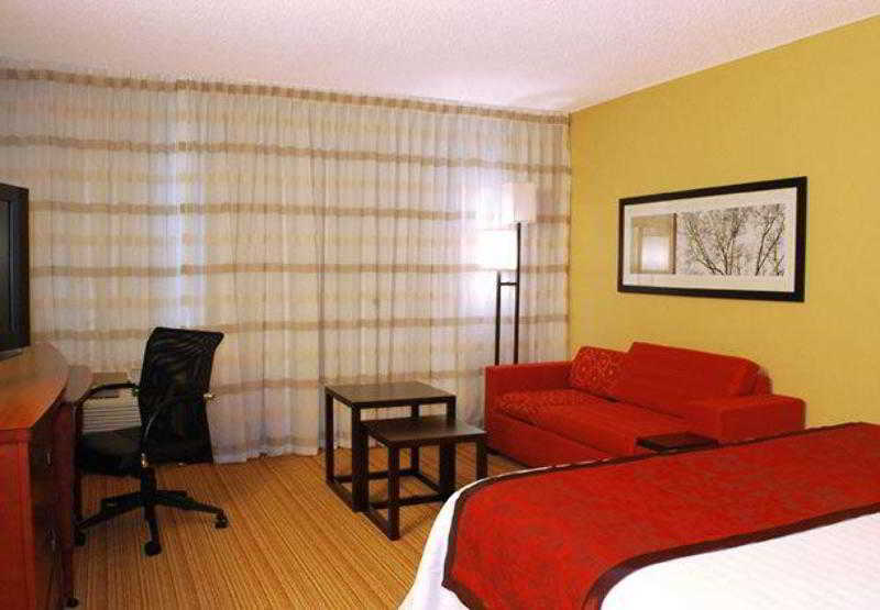 Courtyard By Marriott Jacksonville Airport/ Northeast Extérieur photo