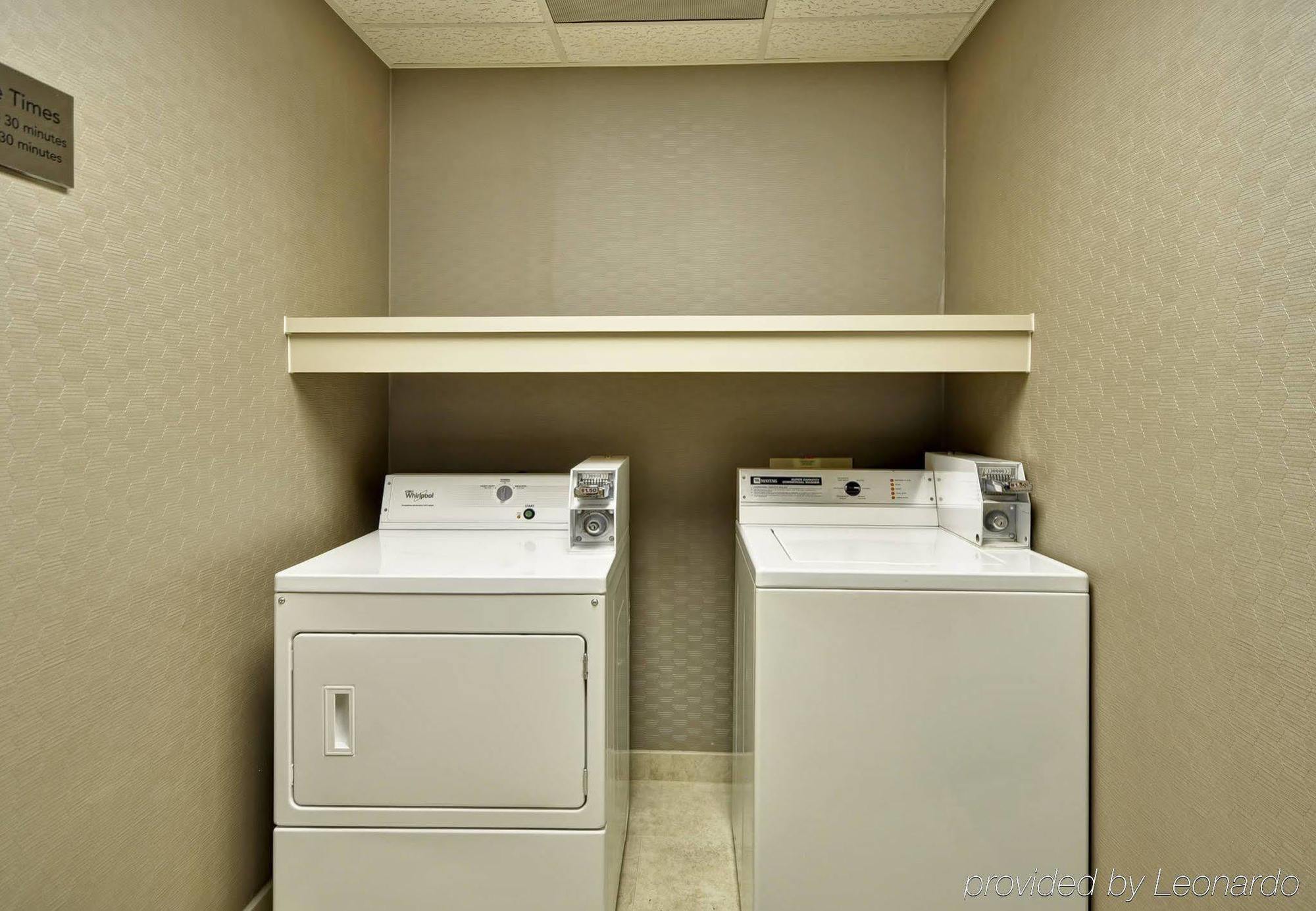 Courtyard By Marriott Jacksonville Airport/ Northeast Extérieur photo